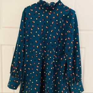 Awesome retro looking buttoned up mini